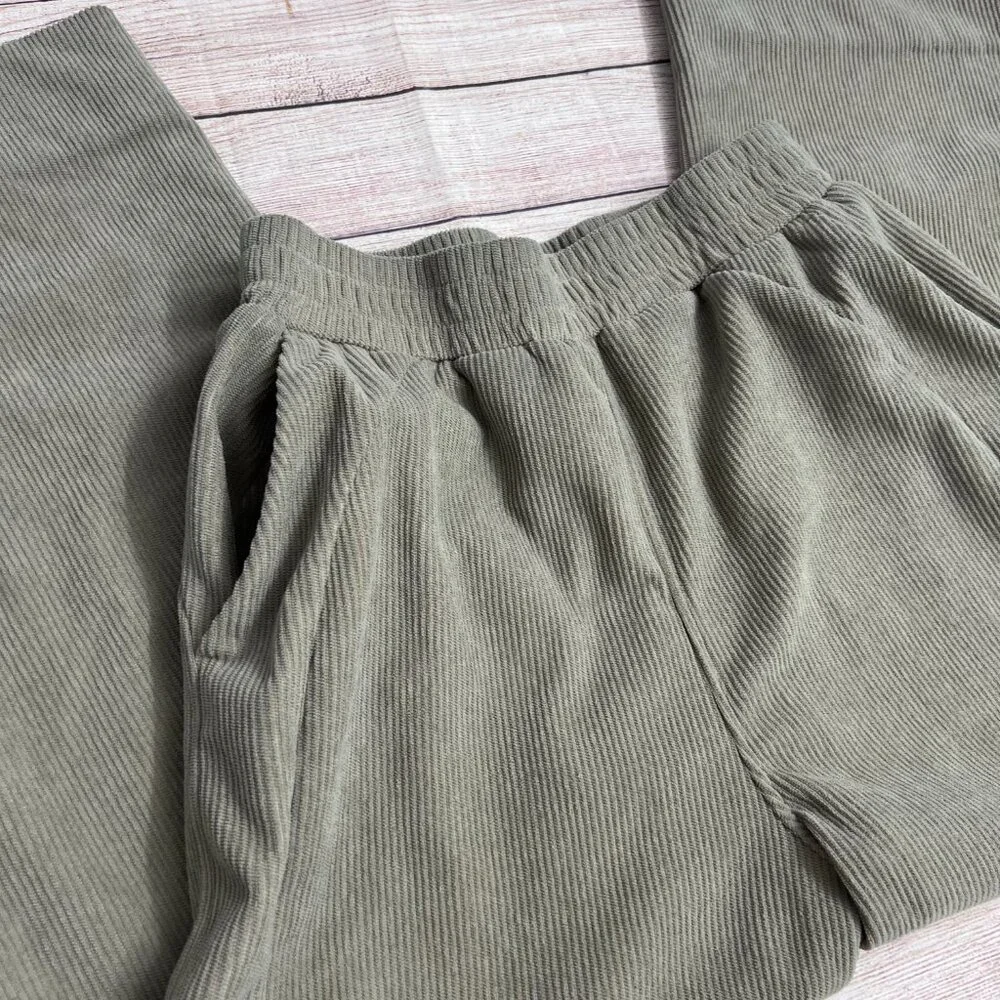 Halara High Waisted Pocket Straight Leg Mop Corduroy Casual Pants Size Small‎